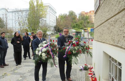 17. listopad na Albertově