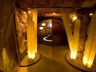 Cesta do prehistorie Země prostřednictvím exponátu Časostroj (Expozice GEOLAB pro liberecké science centre iQLandia)