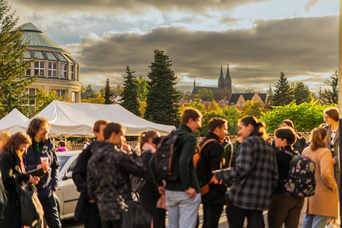 Výsledky výzvy SPOTLIGHT 2026: fakulta podpoří pět projektů